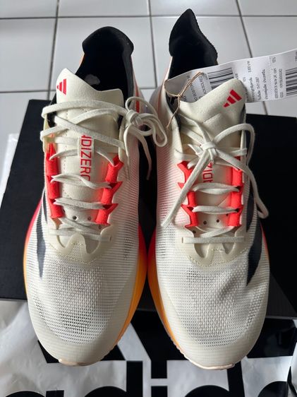 รองเท้าวิ่ง Adidas รูปที่ 3