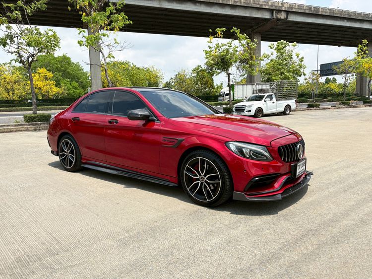 รถ Mercedes-Benz C-Class C180 สี แดง