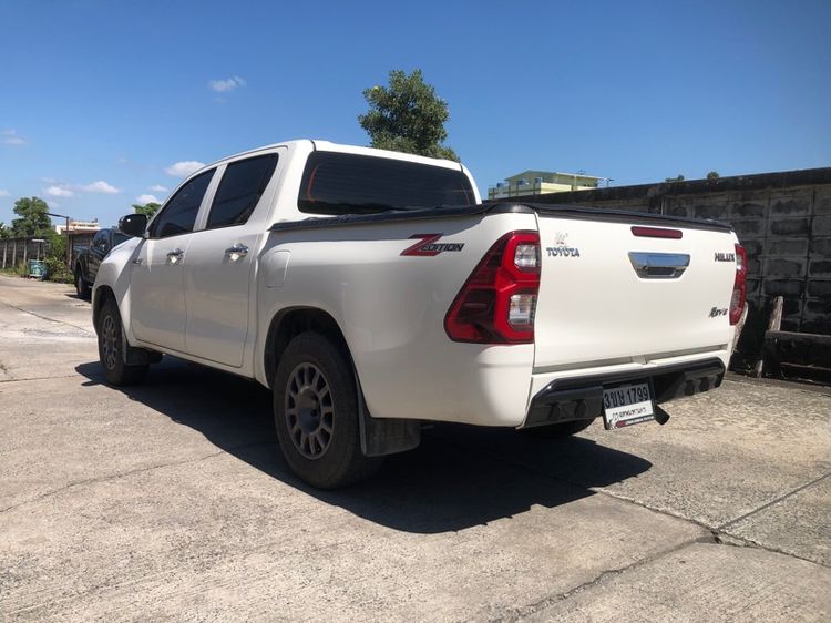 Toyota Hilux Revo 2022 2.4 Z Edition Mid Pickup ดีเซล เกียร์อัตโนมัติ ขาว รูปที่ 4