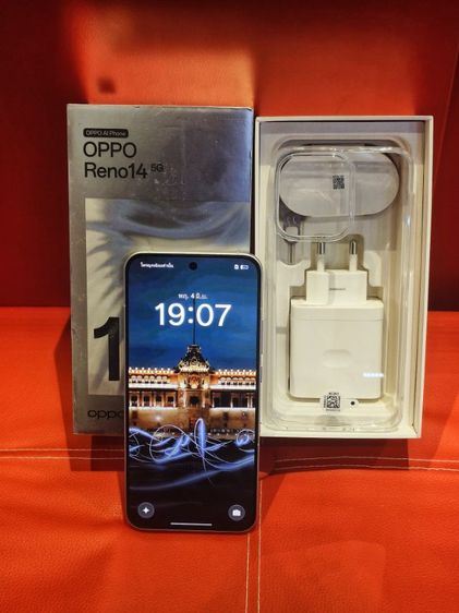 Oppo Reno 14 5G เครื่องสวยเหมือนมือ1