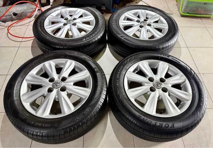 TOYOTA 15 4รู100 พร้อมยาง195 60 15 