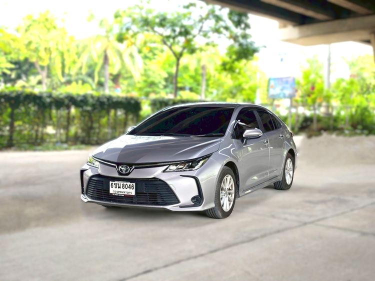รถ Toyota Altis 1.6 G สี เทา