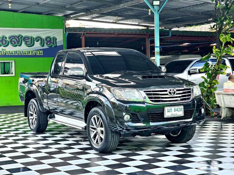 รถ Toyota Hilux Vigo Champ Smart Cab 2.5 E VNT 4WD สี ดำ