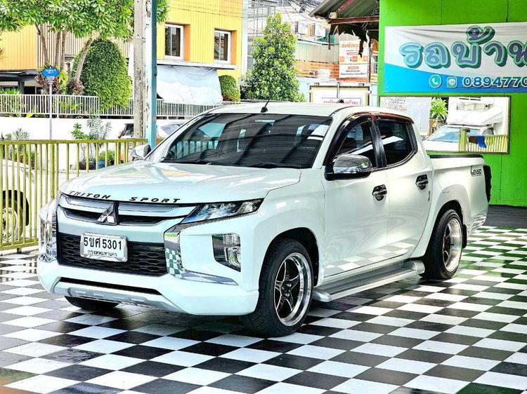 Mitsubishi Triton 2020 All New Double Cab 2.5 GLX Pickup ดีเซล ไม่ติดแก๊ส เกียร์ธรรมดา ขาว รูปที่ 2