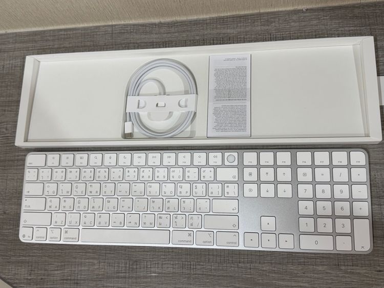 คีย์บอร์ด Magic Keyboard พร้อม Touch ID และแป้นตัวเลข  รูปที่ 3