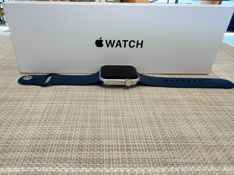 ขาว สแตนเลส Apple Watch Series se 2 44mm