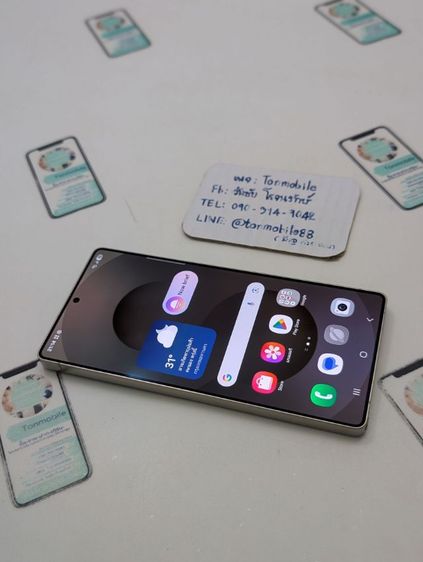 Samsung Galaxy S25 Ultra 256 Gb ศูนย์ไทย มีตัวเครื่องอย่างเดียว ไม่มีอุปกรณ์อื่น ประกันเหลือ ขายตามสภาพ ถูกๆ เพียง 19,590 บาท ครับ