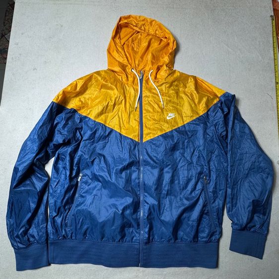 เสื้อคลุม Nike The Wind Runner Size XXL