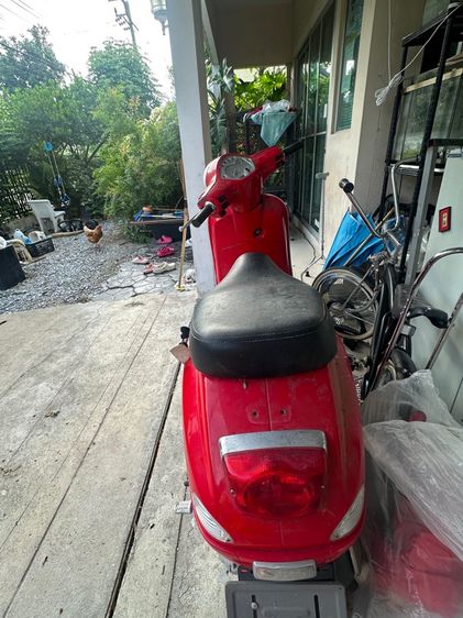 Vespa LX150 รูปที่ 4