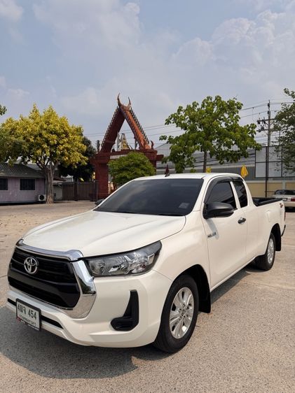 Toyota Hilux Revo 2023 2.4 Z Edition Mid Pickup ดีเซล ไม่ติดแก๊ส เกียร์ธรรมดา ขาว รูปที่ 2