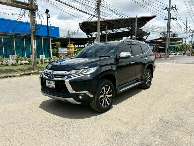 รถ Mitsubishi Pajero Sport 2.4 GT Premium 4WD สี ดำ