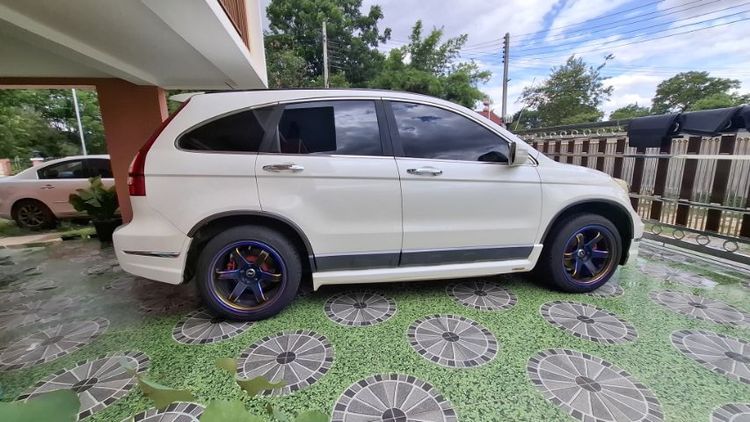 รถ Honda CR-V 2.0 E 4WD สี ขาว