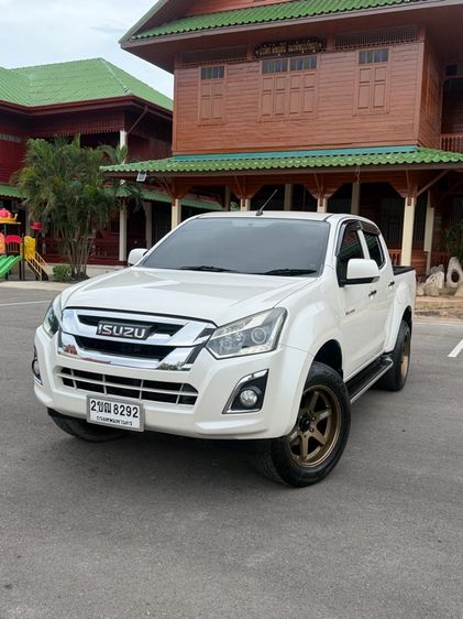 รถ Isuzu D-MAX 1.9 Hi-Lander L สี ขาว