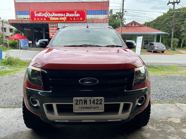 รถ Ford Ranger 3.2 Wildtrak 4WD สี ส้ม