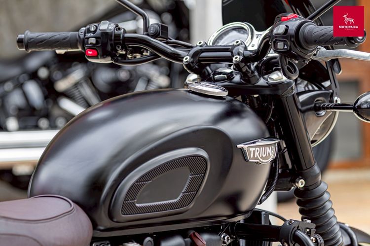 Triumph Bonneville T120 Black ปี2020 วิ่ง9,000Km. สภาพใหม่มาก  รูปที่ 12