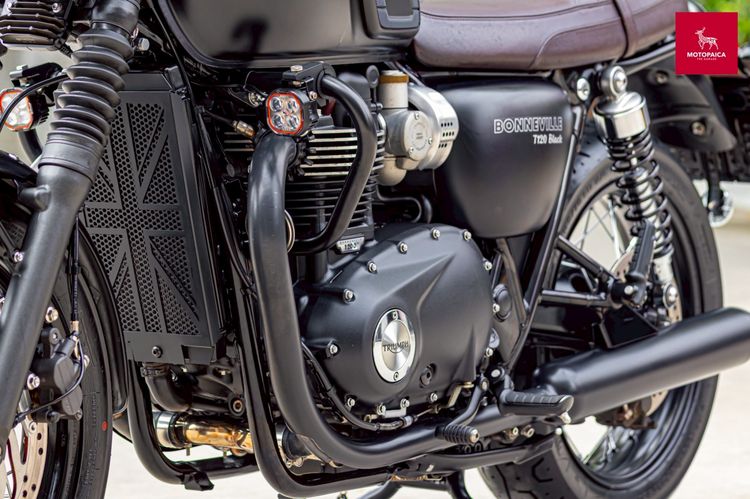 Triumph Bonneville T120 Black ปี2020 วิ่ง9,000Km. สภาพใหม่มาก  รูปที่ 9