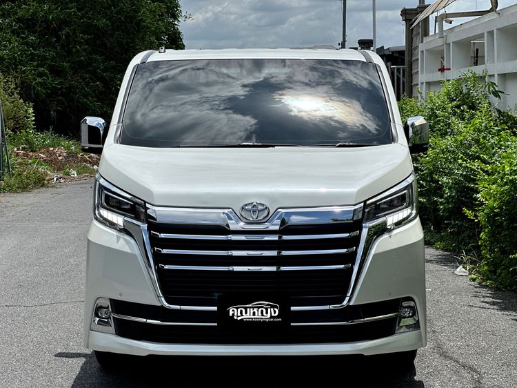 Toyota Majesty 2024 2.8 Premium Van ดีเซล ไม่ติดแก๊ส เกียร์อัตโนมัติ ขาว รูปที่ 3