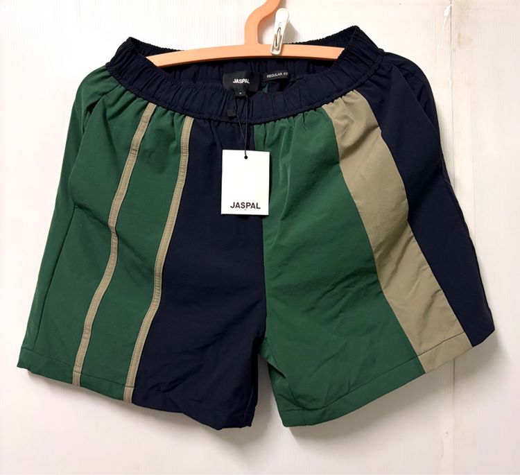 แขนยาว อื่นๆ กางเกงขาสั้น jaspal สีเขียว ดำ ของใหม่