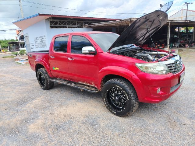 Toyota Hilux Vigo Champ 2013 Double Cab 2.5 E VNT Prerunner Pickup ดีเซล เกียร์ธรรมดา แดง รูปที่ 2