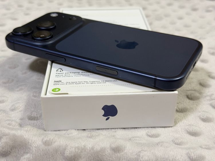 Iphone 17Pro 256gb Deep Blue รูปที่ 2