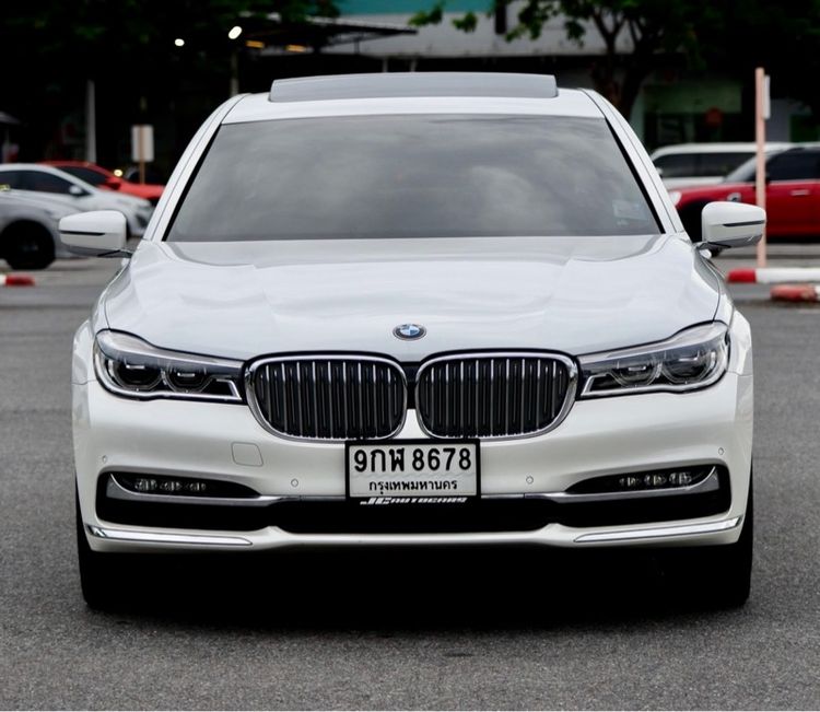 BMW Series 7 2020 740Le Sedan ปลั๊กอินไฮบริด (PHEV) ไม่ติดแก๊ส เกียร์อัตโนมัติ ขาว รูปที่ 2