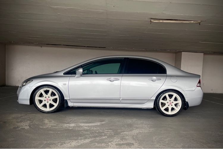 Honda Civic 2011 1.8 S i-VTEC Sedan เบนซิน เกียร์อัตโนมัติ เทา รูปที่ 3