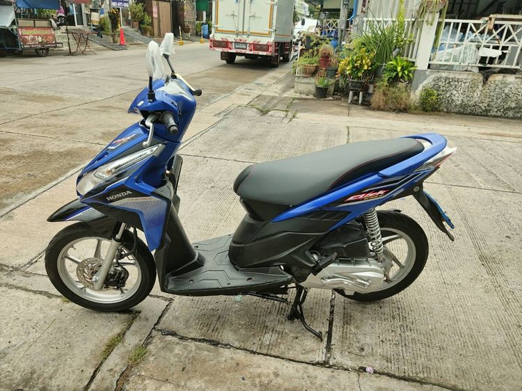 🛵ยังไงก็ขาย CLICK i ปี 51 เครื่องดี สีสวย สตาร์ทมือ เล่มชุดโอนครบ+เปลี่ยนถ่ายน้ำมันเครื่องฟรี รูปที่ 2
