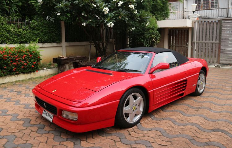 รถ Ferrari 348 Spider 3.4 สี แดง