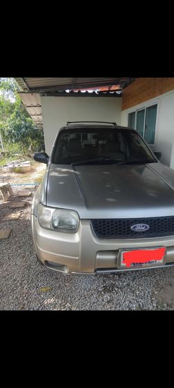 รถ Ford Escape 2.3 XLT สี น้ำตาล