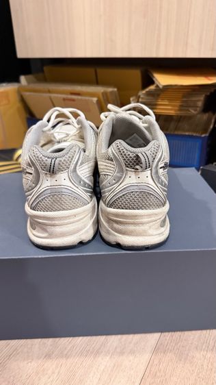รองเท้า New Balance 530 (NB530) สีขาวเงิน รุ่นฮิต สภาพดี ทรงสวย พร้อมส่งต่อ รูปที่ 4