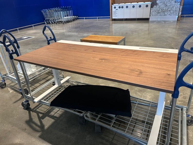 อื่นๆ โต๊ะคอม โต๊ะทำงาน IKEA 