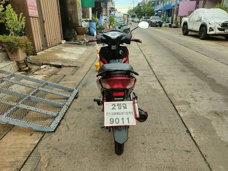 🛵ยังไงก็ขาย WAVE125 i ปี 63 เครื่องดี สีสวย สตาร์ทมือ รถบ้านเดิมๆ เล่มชุดโอนครบ+เปลี่ยนถ่ายน้ำมันเครื่องฟรี ส่งฟรี30 ก.ม รูปที่ 6