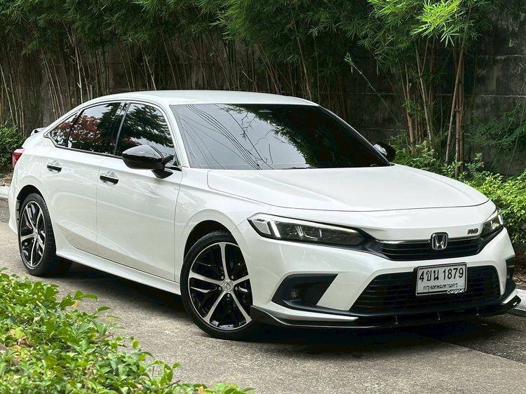รถ Honda Civic 2.0 eHEV RS สี ขาว