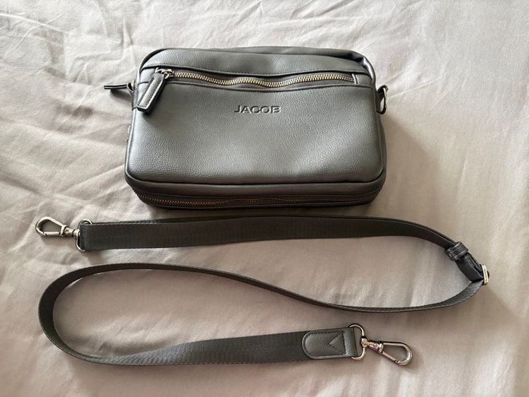 ไม่ระบุ Marc Jacobs กระเป๋าสะพายข้าง Jacob สีดำ ของแท้และหนังแท้