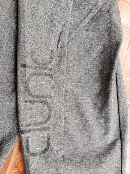 เสื้อ oclunlc ,เบอร์L สวยเหมือนใหม่ ไม่มีตำหนิ ผ้าบาง เหมาะหน้าร้อน  รูปที่ 4