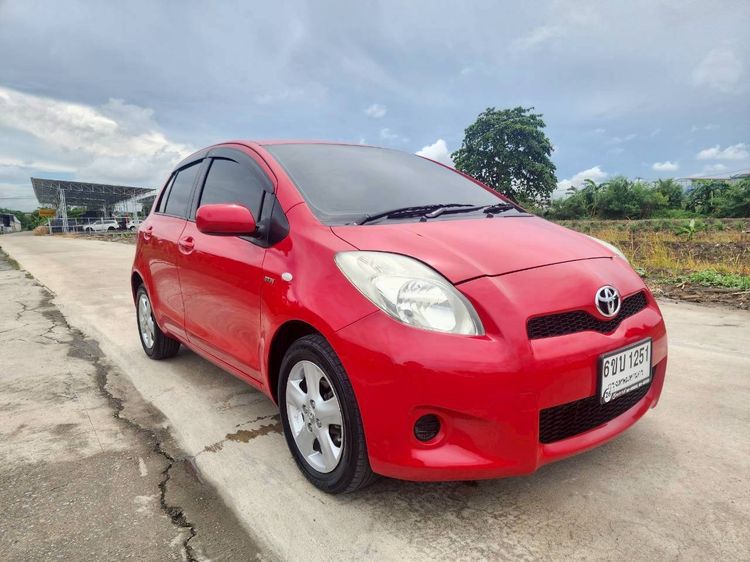 Toyota Yaris 2012 1.2 Sport Hatchback Sedan เบนซิน ไม่ติดแก๊ส เกียร์อัตโนมัติ แดง รูปที่ 4