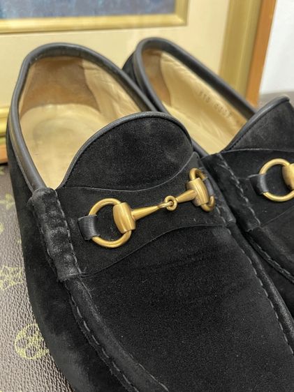 Gucci Horsebit Suede Loafers. Black Men’s Size 42 รองเท้าหนังกลับ Gucci แท้ 3,800 บาท รูปที่ 4
