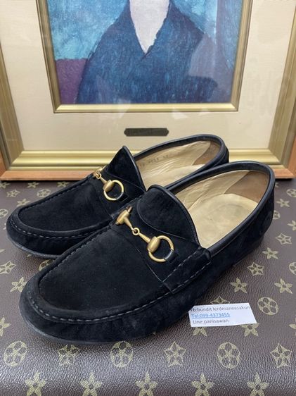 ดำ หนังแท้ รองเท้าแบบสวมและโลฟเฟอร์ UK 8 | EU 42 | US 8.5 Gucci Horsebit Suede Loafers. Black Men’s Size 42 รองเท้าหนังกลับ Gucci แท้ 3,800 บาท