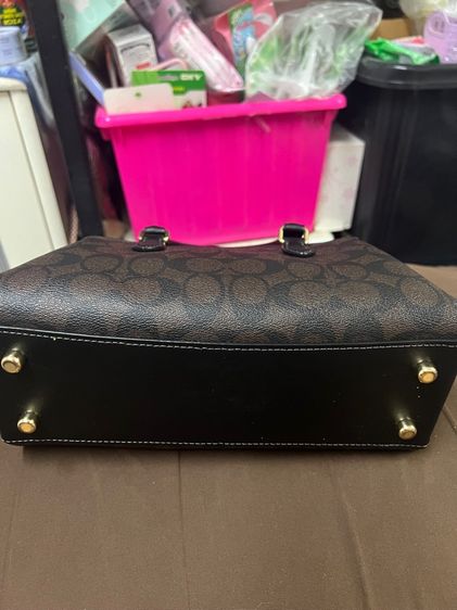 COACH MINI DARCIE CARRYALL IN SIGNATURE CANVAS CH174  กระเป๋าสะพายทรงถัง ไซส์มินิ  รูปที่ 10