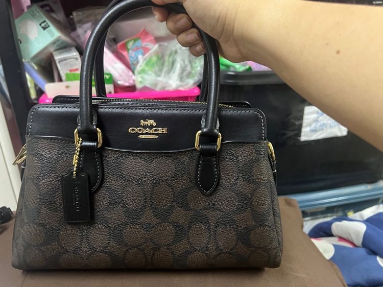 COACH MINI DARCIE CARRYALL IN SIGNATURE CANVAS CH174  กระเป๋าสะพายทรงถัง ไซส์มินิ  รูปที่ 4