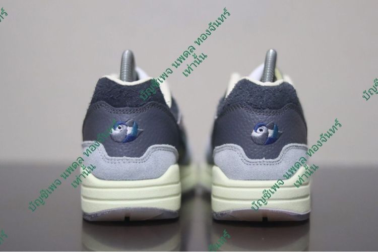 รองเท้า NIKE AIR MAX 1 แท้ 💯 เบอร์ 40 cm 25 คนเท้า 24.5-25.5 cm ใส่ได้ครับ สภาพใหม่มาก พื้นเต็ม ทรงสวย หายากน่าสะลมครับ รูปที่ 5