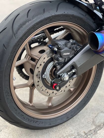 Honda CB650r 2022 4300km ของงแต่งเพียบ รูปที่ 12