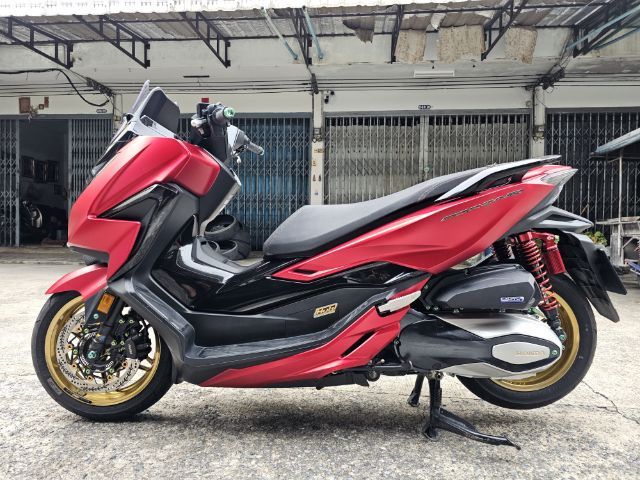 Honda 2022 Forza350 