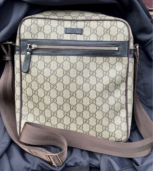 Gucci GG Supreme Messenger Bag
