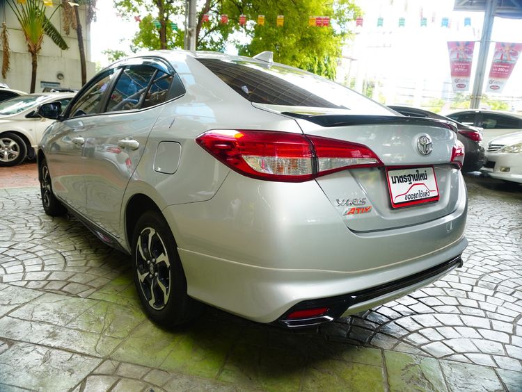 Toyota Yaris ATIV 2020 1.2 Sport Premium Sedan เบนซิน ไม่ติดแก๊ส เกียร์อัตโนมัติ บรอนซ์เงิน รูปที่ 4