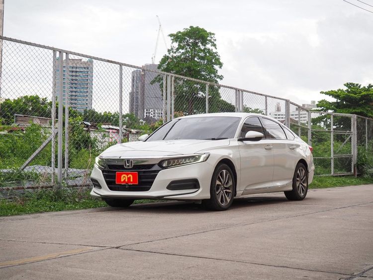รถ Honda Accord 1.5 Turbo EL สี ขาว