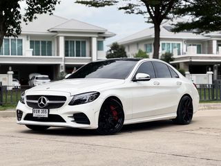 Benz C220d AMG Dynamic รุ่น Top ดีเซลล้วน W205 ปี 2022 หลังคาแก้ว เจ้าของเดียว ใช้งาน 6 หมื่นโล วารันตีศูนย์ถึง 2027