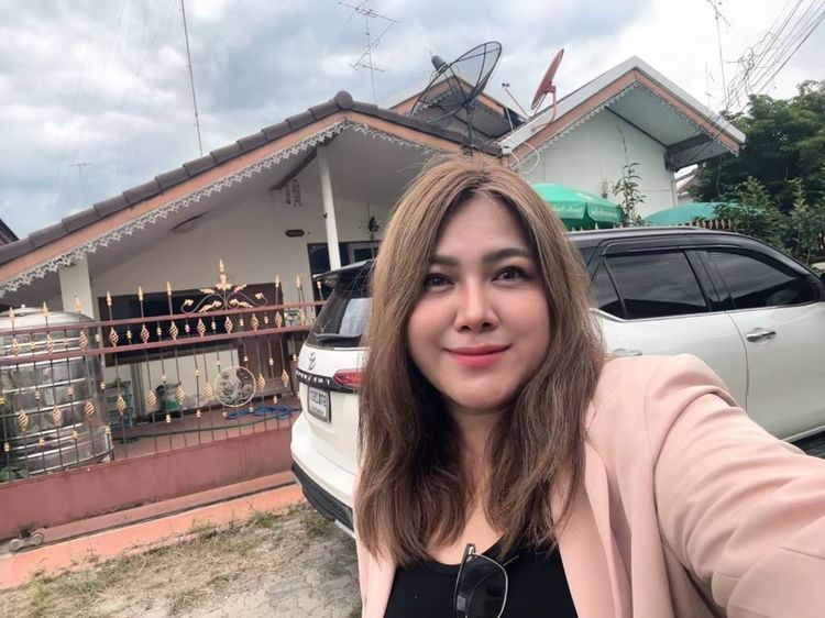 มีบางส่วน ใช่ ขายบ้านราคาถูก ใกล้ตลาด ใกล้7-11เพียง220เมตร