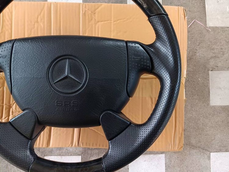 พวงมาลัยซาลาเปา Benz แท้ 15นิ้ว Made in Germany  พร้อม Airbag ของแท้ตรงรุ่น ใส่ W124  202  210  140  208  R129  etc. ราคา 10,500 บ.  รูปที่ 3
