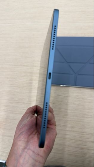 ขาย iPad Air Gen 5 (WiFi) 64GB สีฟ้า สภาพนางฟ้า 99 เปอร์ พร้อม Apple Pencil ศูนย์ไทย มีกล่อง รูปที่ 5